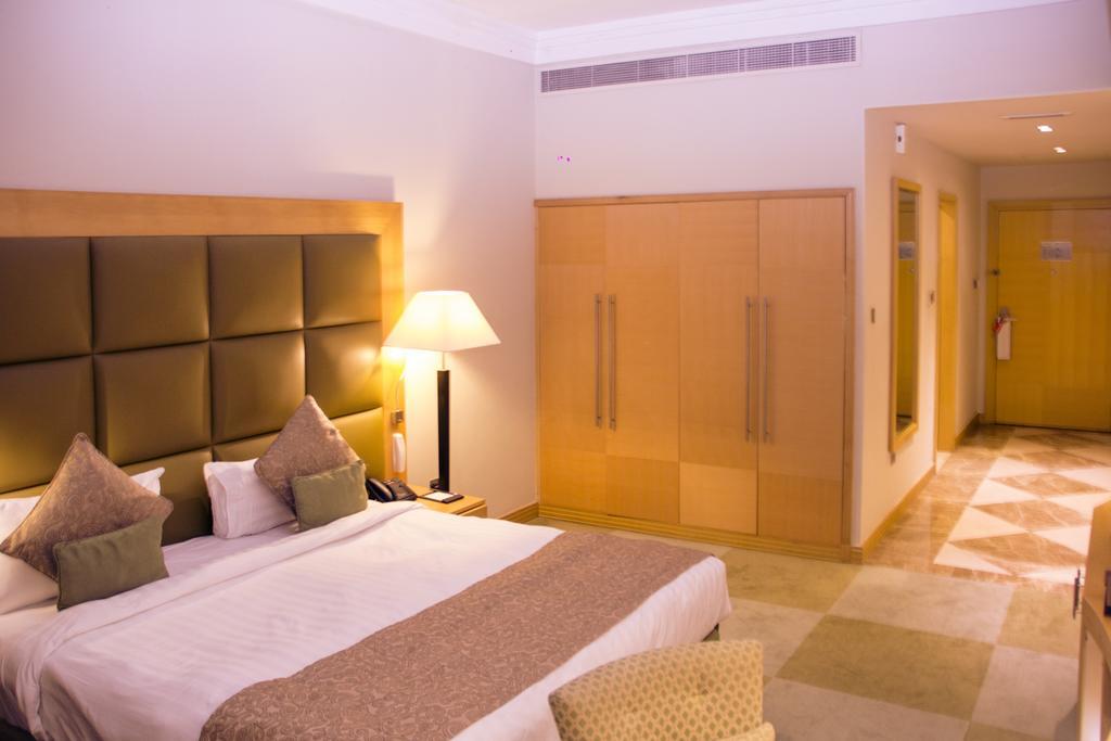 Halo Hotel Dubaj Zewnętrze zdjęcie