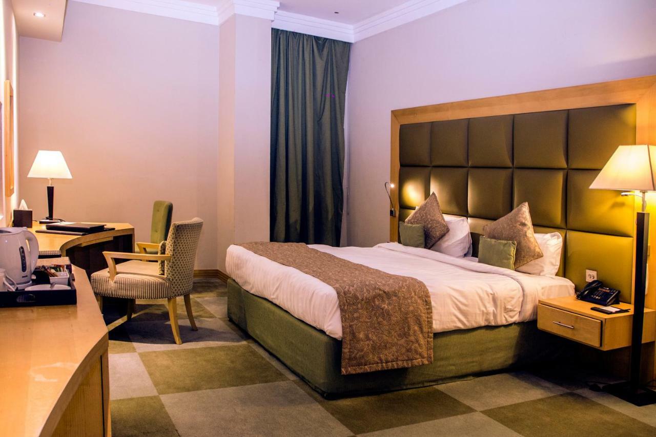 Halo Hotel Dubaj Zewnętrze zdjęcie
