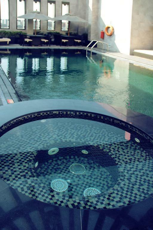 Halo Hotel Dubaj Zewnętrze zdjęcie